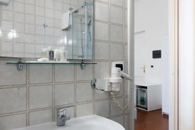 Standard Tek Büyük veya İki Ayrı Yataklı Oda
