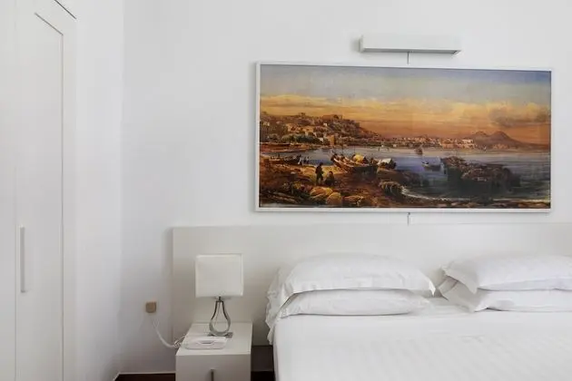 Superior Tek Büyük Yataklı Oda, Kısmi Deniz Manzaralı