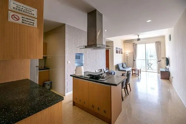 City Tek Büyük Yataklı Oda, 1 Büyük (Queen) Boy Yatak, Şehir Manzaralı (Shared Bathroom)