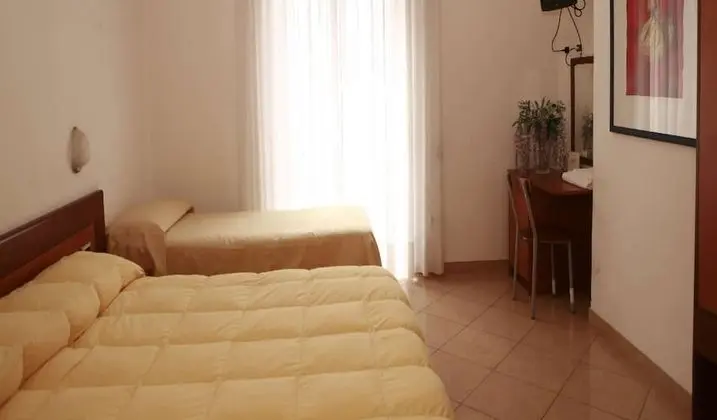 Family Oda (3 persons)