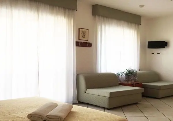 Family Oda (4 persons)