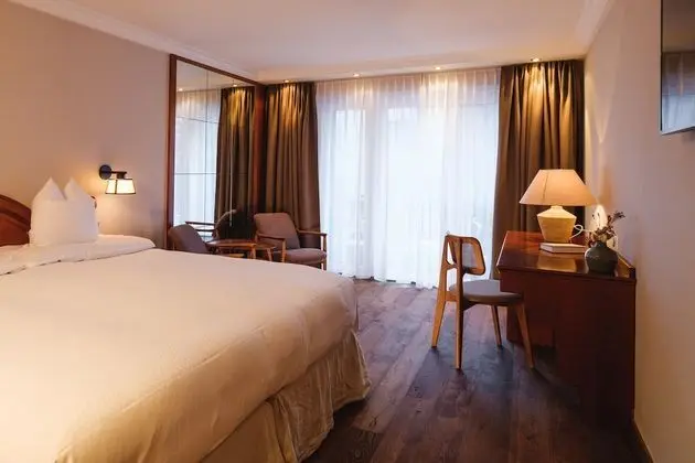 Tek Büyük Yataklı Oda, Balkon, Dağ Manzaralı (Matterhorn View)