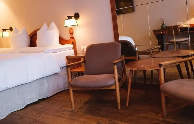 Tek Büyük Yataklı Oda, Balkon, Dağ Manzaralı (Matterhorn View)