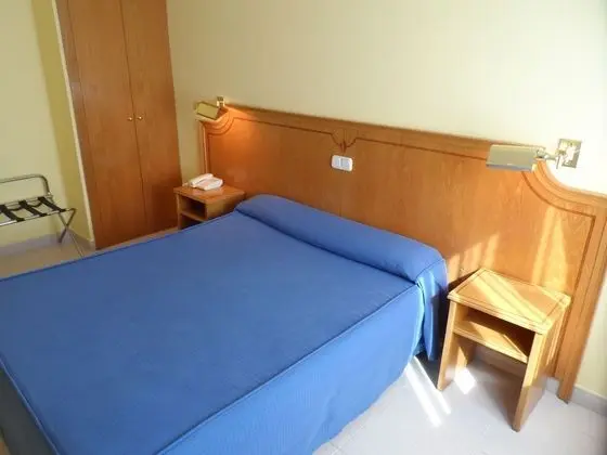 Standard Tek Büyük veya İki Ayrı Yataklı Oda