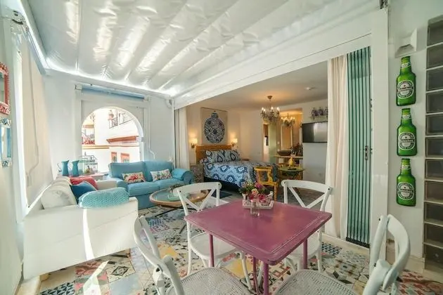Romantic Oda, Şehir Manzaralı