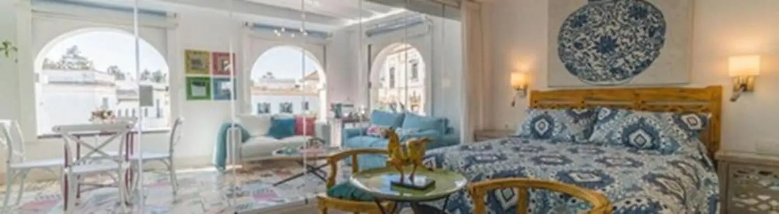 Romantic Oda, Şehir Manzaralı