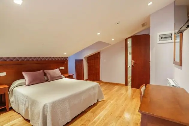 Classic Tek Büyük veya İki Ayrı Yataklı Oda