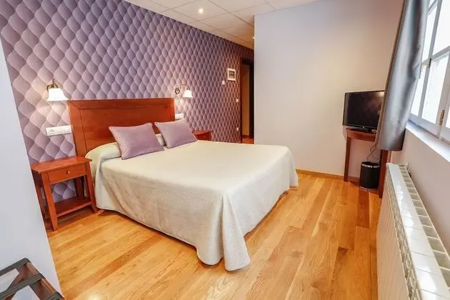 Classic Tek Büyük veya İki Ayrı Yataklı Oda