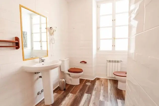 Classic Tek Büyük veya İki Ayrı Yataklı Oda