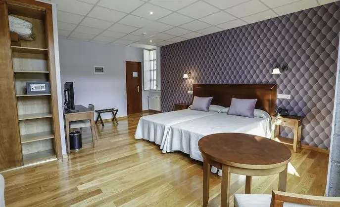 Premium Tek Büyük veya İki Ayrı Yataklı Oda