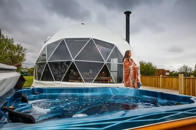 Deluxe Dome