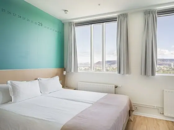 Mountain View - Standard Double or Twin Room