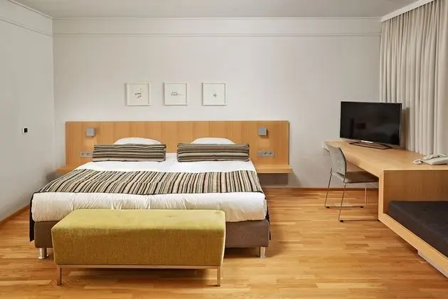Deluxe Double Room with Spa Access