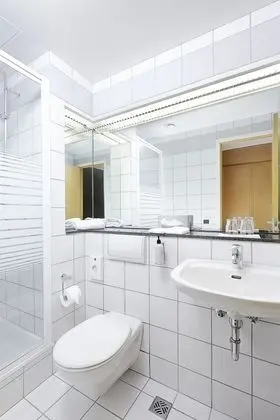 Standard Oda, 1 Çift Kişilik Yatak (B)