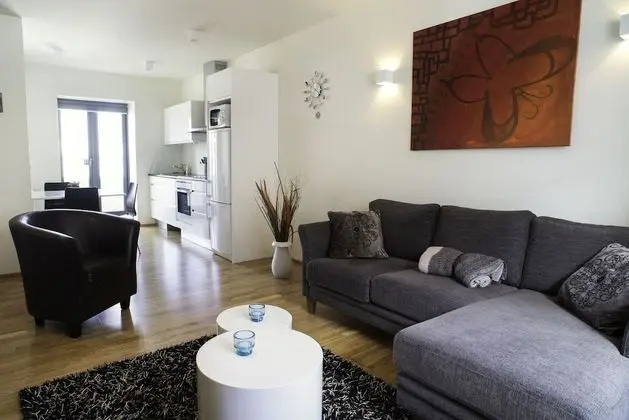 One-Bedroom Apartment - Bergstadastraeti 12
