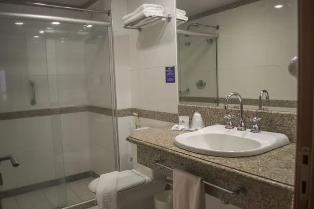 Deluxe Dört Kişilik Oda