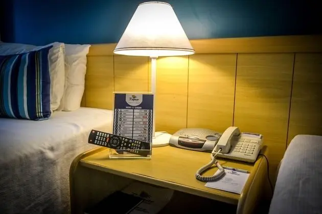 Deluxe Dört Kişilik Oda