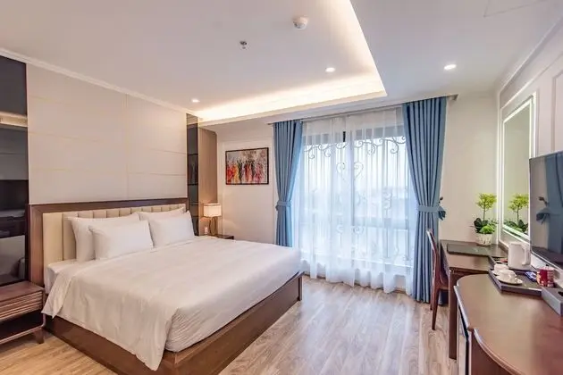 Deluxe Tek Büyük Yataklı Oda
