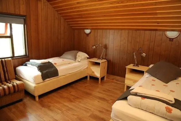 Üç Kişilik Oda, 3 Tek Kişilik Yatak, Sigara İçilmez