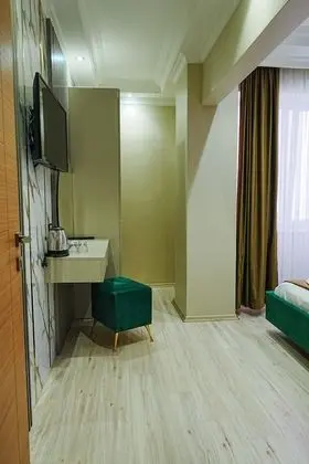 Standard Tek Büyük Yataklı Oda
