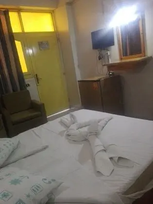 Deluxe Tek Kişilik Oda, Havuz Manzaralı