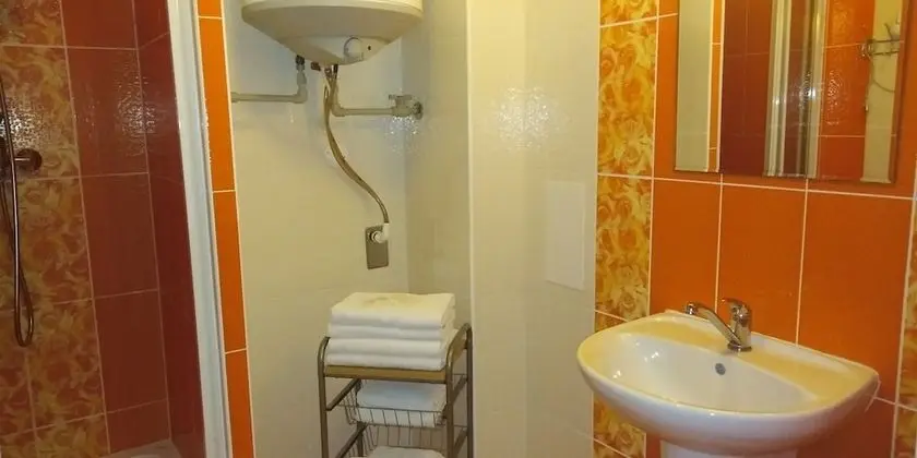 Classic Apart Daire, Göl Manzaralı