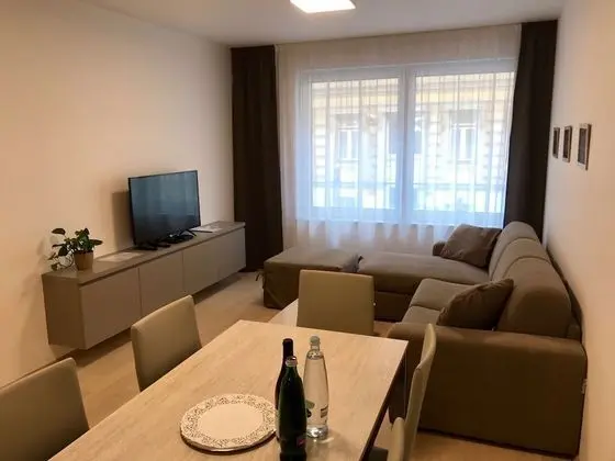 Family Apart Daire, 2 Yatak Odası, Küçük Mutfak (+ Living Room)