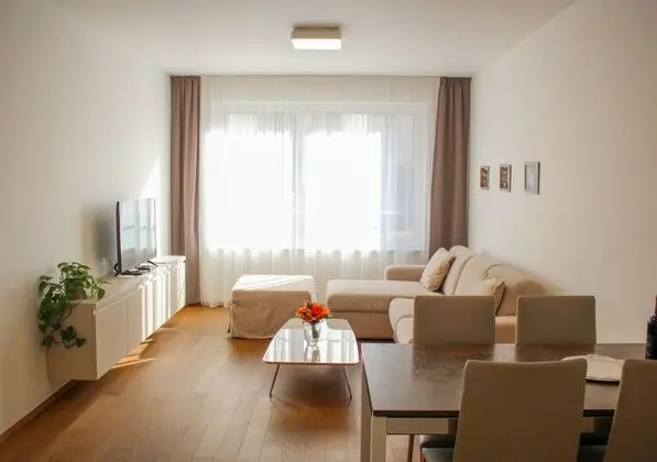 Family Apart Daire, 2 Yatak Odası, Küçük Mutfak (+ Living Room)