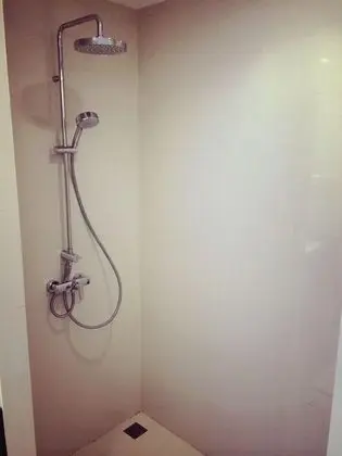 Premier Tek Büyük Yataklı Oda