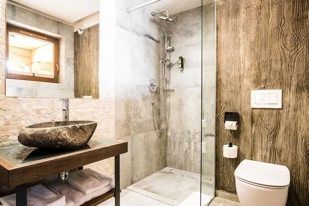 Classic Tek Büyük Yataklı Oda