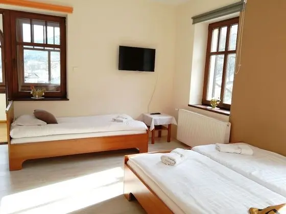 Standard Üç Kişilik Oda, 3 Tek Kişilik Yatak