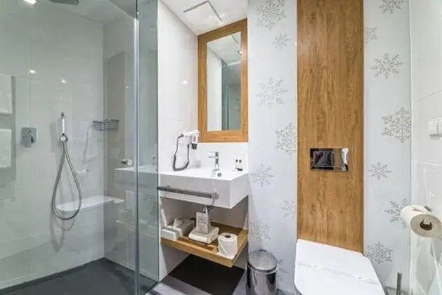 Süit, Dağ Manzaralı