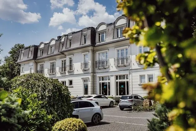 İki Ayrı Yataklı Oda, Bahçe Manzaralı