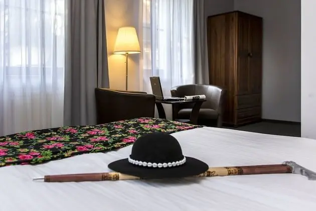 Tek Büyük Yataklı Oda