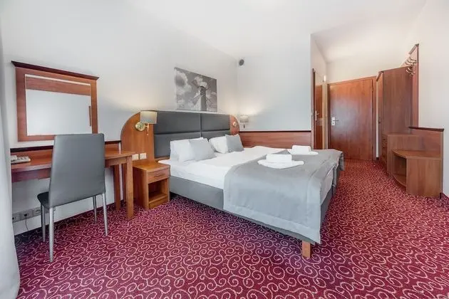 Standard Tek Büyük veya İki Ayrı Yataklı Oda