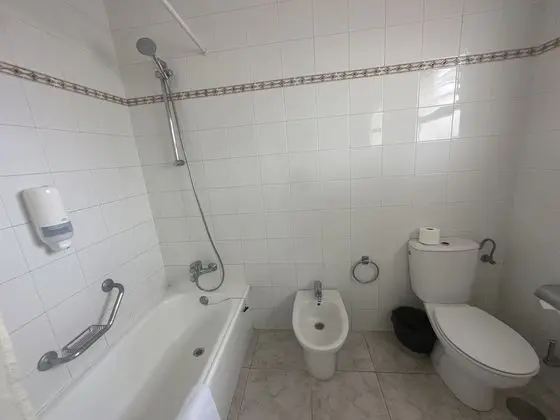 Tek Büyük Yataklı Oda, Bahçe Manzaralı