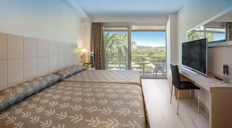 Dört Kişilik Oda, Balkon (4 Adults)