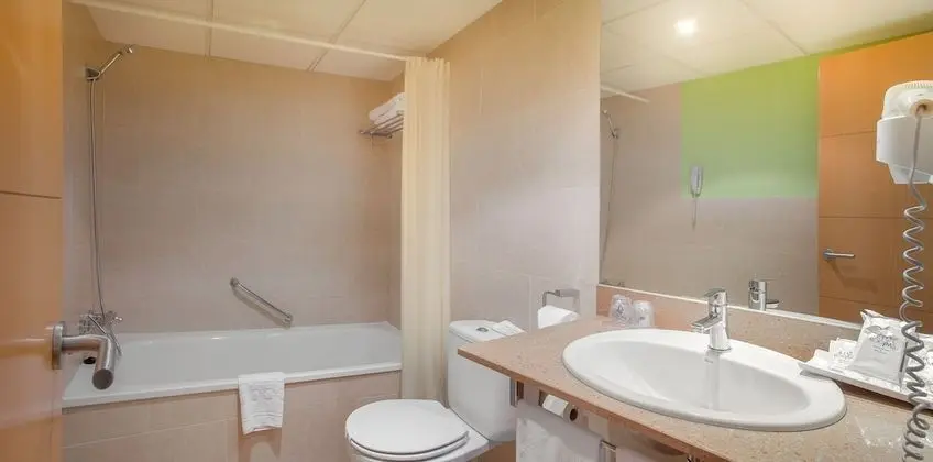 Çatı Katı (Loft), Teras, Deniz Manzaralı (3 Adults + 3 Children)