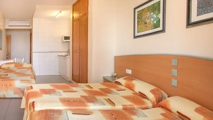 Stüdyo, Deniz Manzaralı (3 Adults)