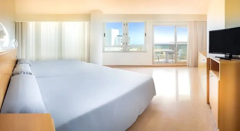 Üç Kişilik Oda, Balkon, Şehir Manzaralı (3 Adults)
