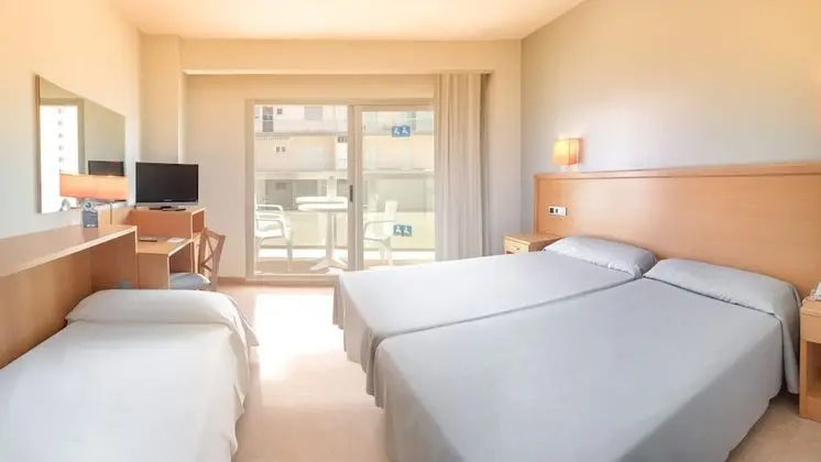 Üç Kişilik Oda, Balkon, Şehir Manzaralı (3 Adults)