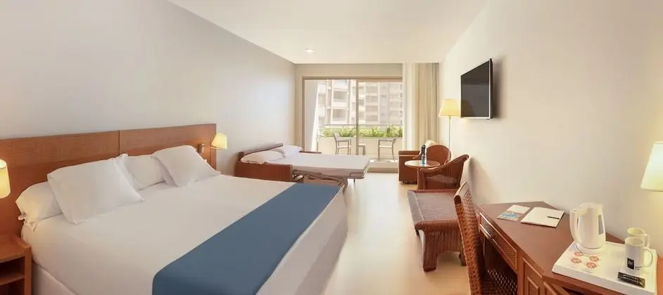 Premium Oda, Teras, Dağ Manzaralı (2 Adults and 1 Child)