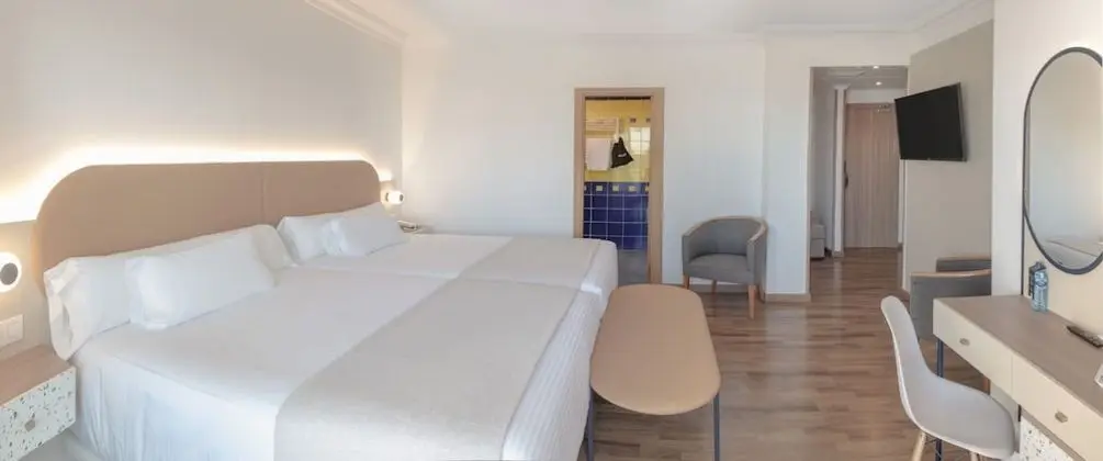 Deluxe Oda, Teras, Şehir Manzaralı (2 Adults)