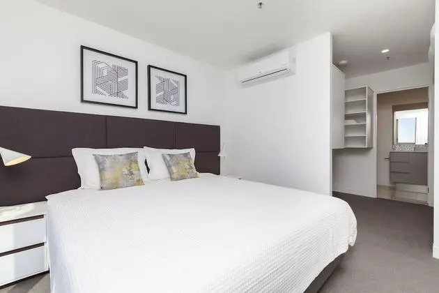 Oda (2 Bedroom High Ocean (No Housekeeping)