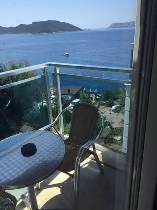 Deluxe Oda, Kısmi Deniz Manzaralı