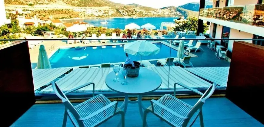 Superior Oda, Deniz Manzaralı