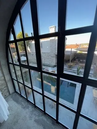 Havuz Veya Bahçe Manzaralı Deluxe Fransız Balkonlu