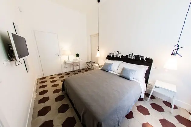 Deluxe Tek Büyük Yataklı Oda, 1 Yatak Odası, Özel Banyo