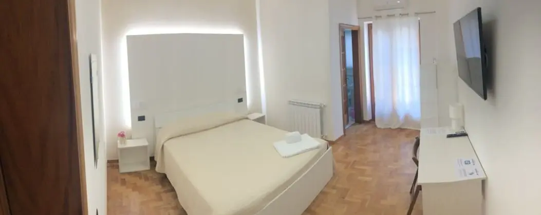 Tek Büyük Yataklı Oda