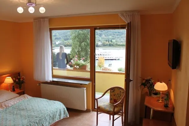 Tek Büyük Yataklı Oda, Nehir Manzaralı